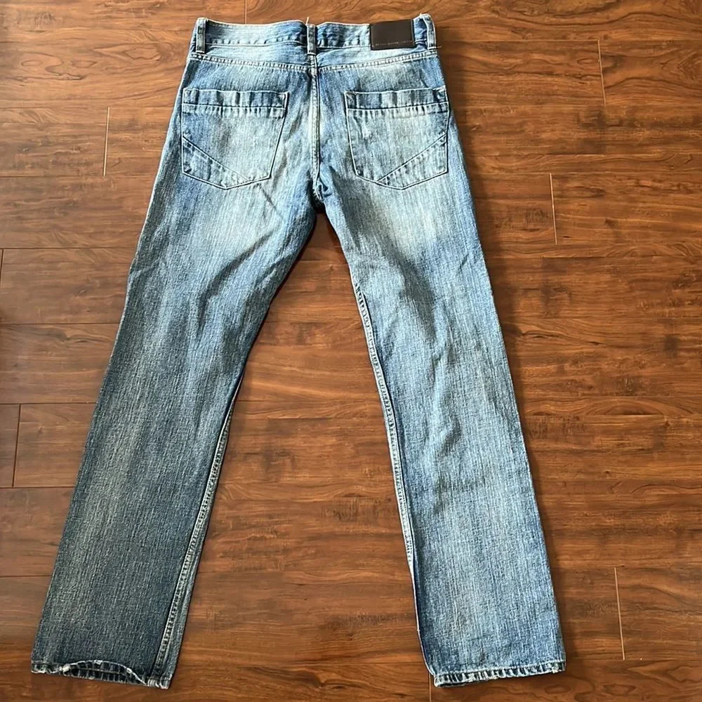 ⭐️3/$15 Men’s  Jeans - Picture 10 of 12